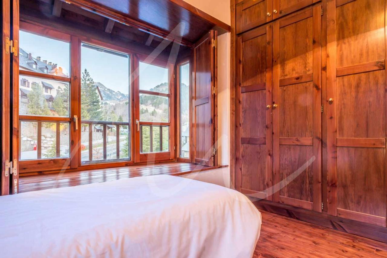 Nin De Beret By Seamount Rentals Baqueira Beret Luaran gambar